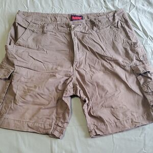 Architect Men's Brown/Olive Cargo Shorts. A2.